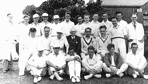 1949 - Staff/School cricket teams
